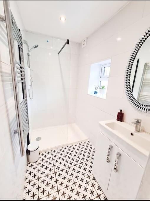 The Hideaway Luxury 5* 2 Bed Garden Apartment Scarborough Zewnętrze zdjęcie
